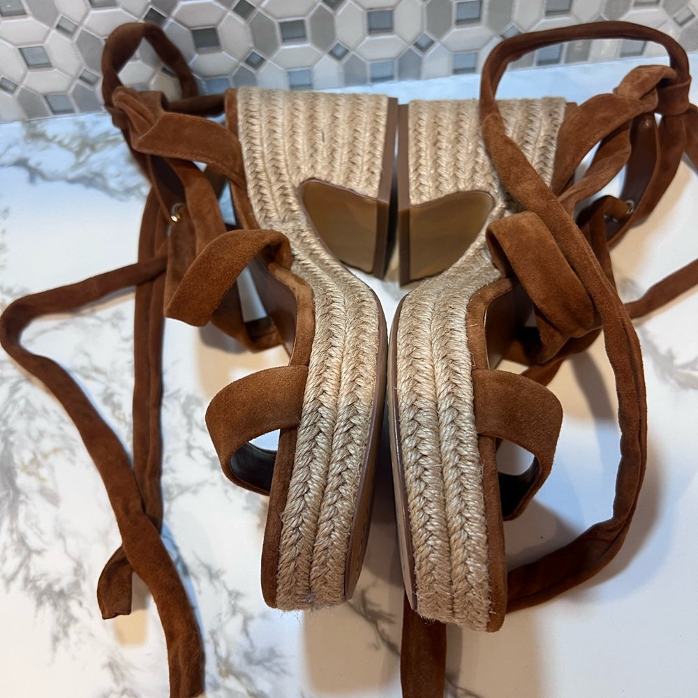 Vince Camuto Roreka Cinnamon Bark Suede Espadrille Sandals Size 8.5 - Picture 2 of 11